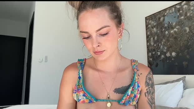 andreaelizabethxo 03-10-2025 Porn Female