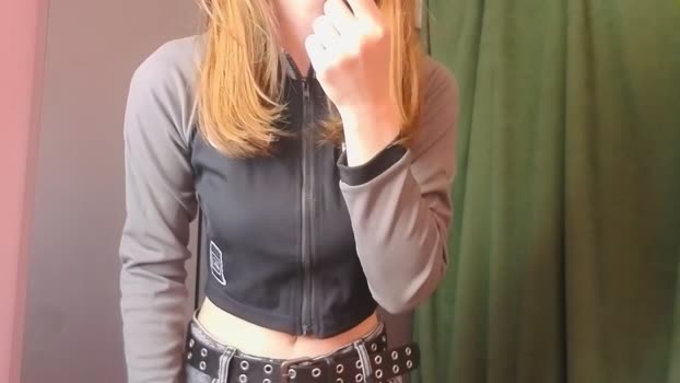pamilarakestraw 03-10-2025 sexyfeet Female