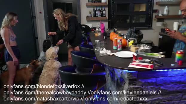 blondefoxsilverfox 05-10-2025 XXX Couple