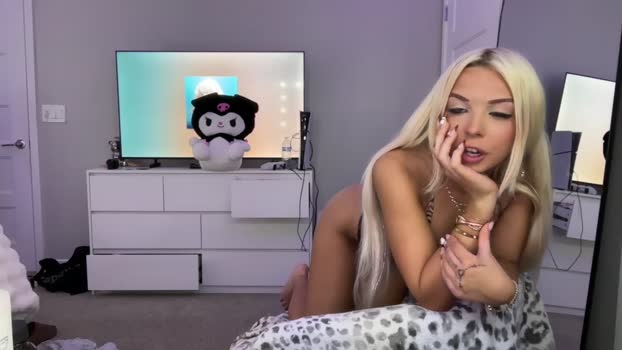 lilbbyliv 04-10-2025 moan Female