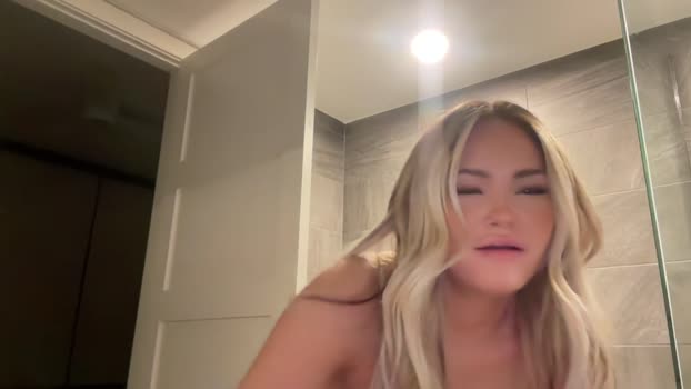 ari_02 08-10-2025 blowjob Female