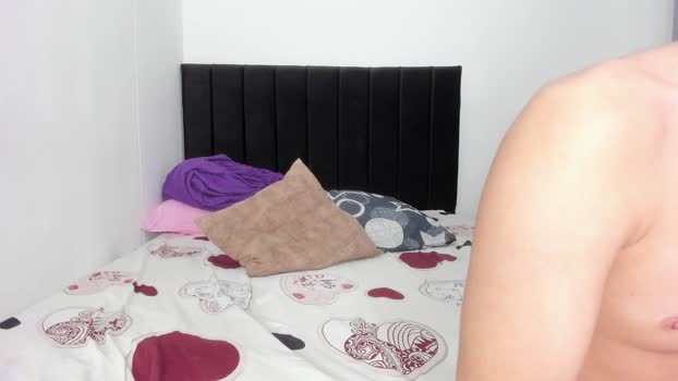 infinitesex2 08-10-2025 toys Couple