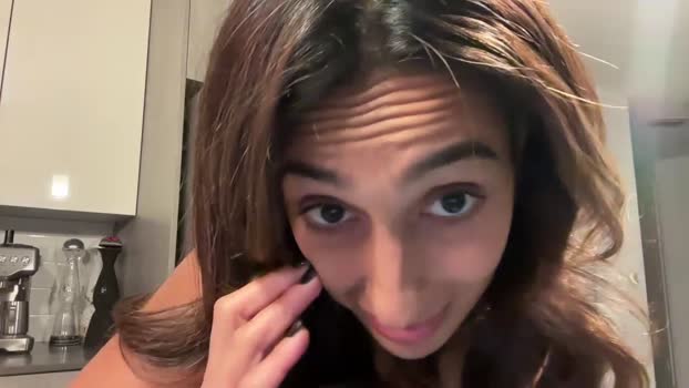 camiliakxoxo 09-10-2025 sexyfeet Female