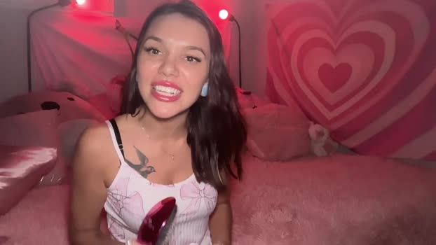 destiinee 09-10-2025 show Female