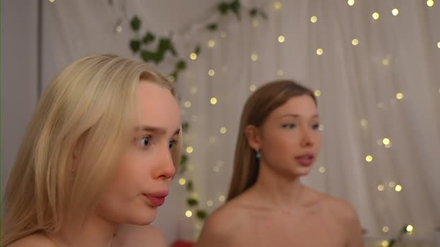 mother__of__dragons 12-10-2025 sexybody Couple