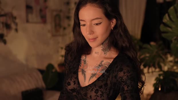 effylowell_ 13-10-2025 Download Female