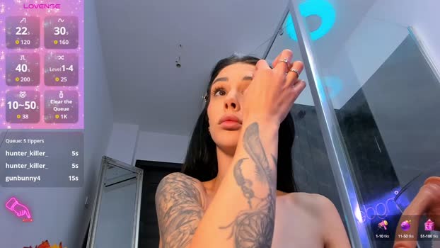 hotfallingdevil 13-10-2025 sex Female