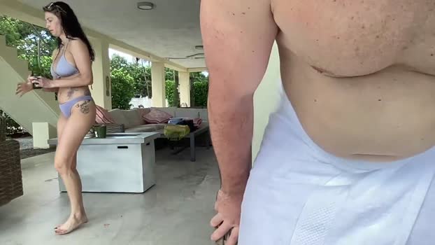 christinabby143 13-10-2025 bigcock Couple
