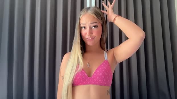 luvlivvyy 14-10-2025 Cam Female