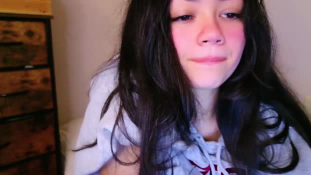 annatigarr 15-10-2025 natural Female
