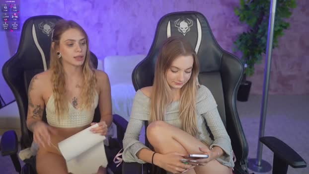 bright_diamonds_054 16-10-2025 fingering Couple