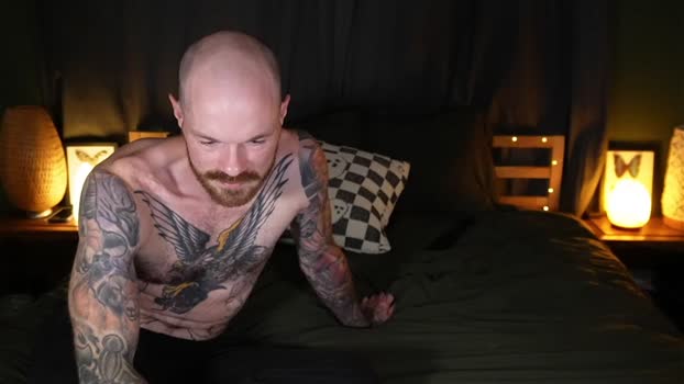 trippylilly 16-10-2025 Webcam Couple