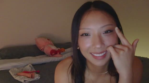 vivianwinters 17-10-2025 tits Female