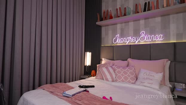 jeangreybianca 17-10-2025 Topless Female