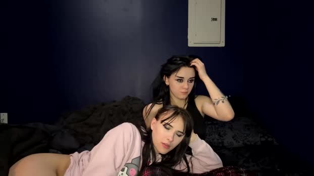 ravyn_nyx 18-10-2025 playtime Couple