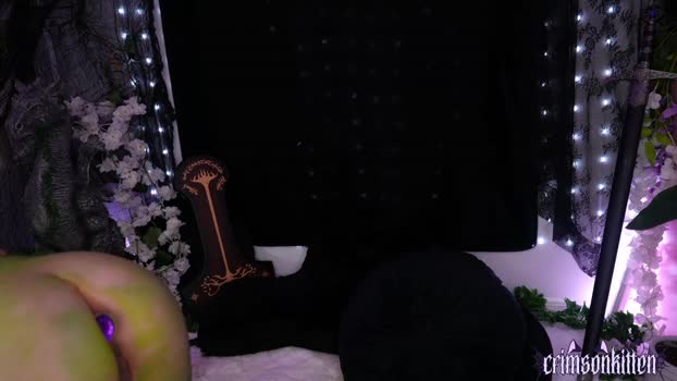 crimsonkitten 19-10-2025 kinky Female