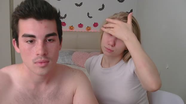 alexarti 20-10-2025 natural Couple