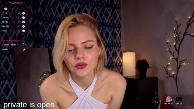 anika_heir 19-10-2025 ass Female