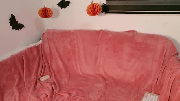 little_effy18_ 20-10-2025 sexygirl Female