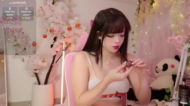 aikonara 23-10-2025 beauty Female