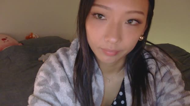 vivianwinters 23-10-2025 Show Female