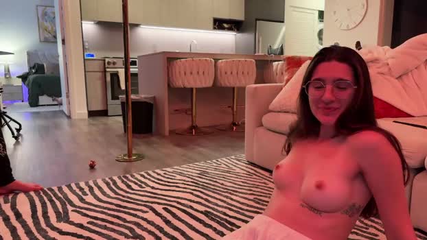 graciemae_baexx 24-10-2025 striptease Couple