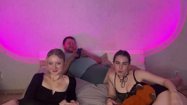 maliinka 23-10-2025 bigboobs Couple