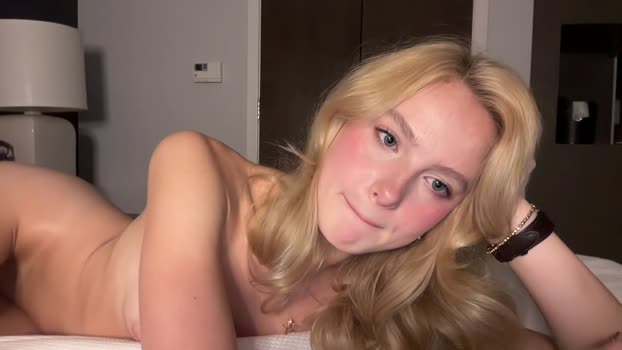 vixenvictoriaa 24-10-2025 prettyface Female