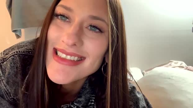 aliciacolette123 26-10-2025 sex Couple