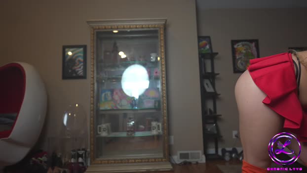 chroniclove 27-10-2025 hot Female