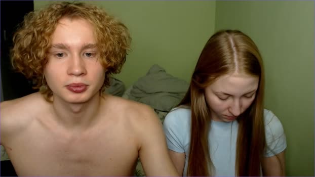 lessyxjhony 28-10-2025 sexykitty Couple