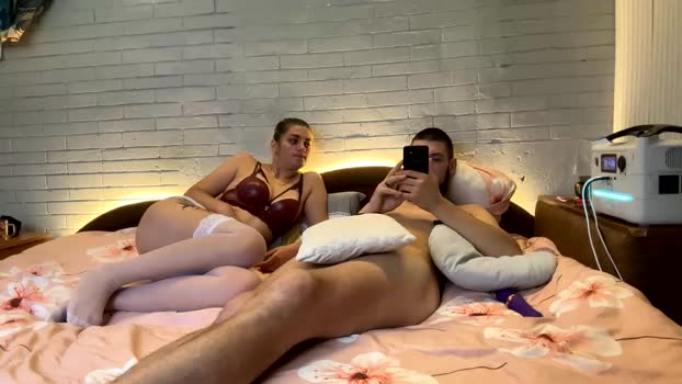 sweetcoople 28-10-2025 fingering Couple