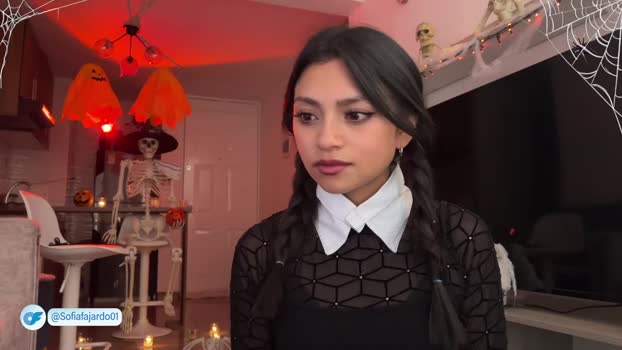sweet_littleee 30-10-2025 fuckher Female