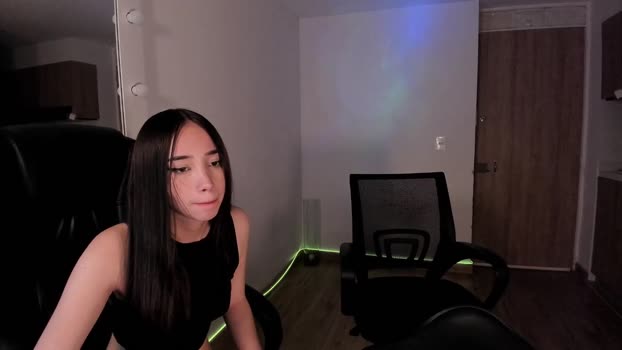 mikeyvioleta 02-11-2025 wank Couple