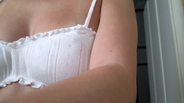 tootightwithbra 02-11-2025 sexy Female