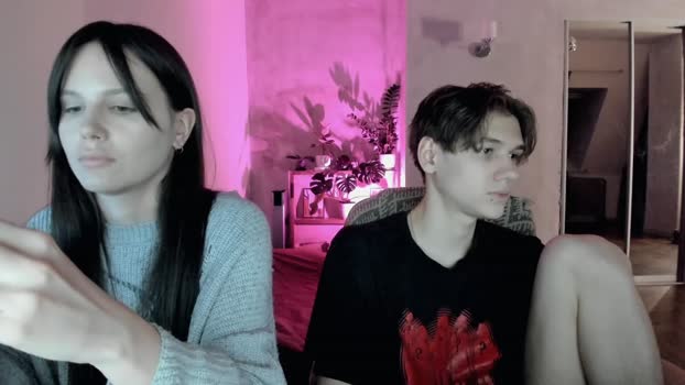 yourher0in 03-11-2025 boobs Couple