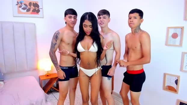 twogirls2boys 05-11-2025 tits Couple
