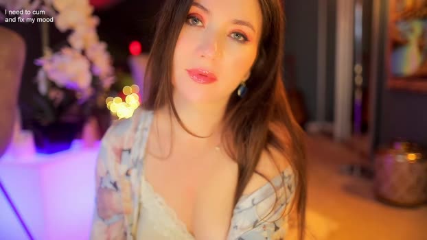 _1s___ 07-11-2025 nude Female