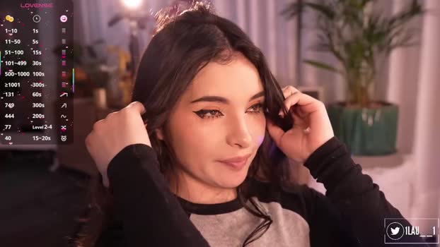 lau__1 08-11-2025 hot Female