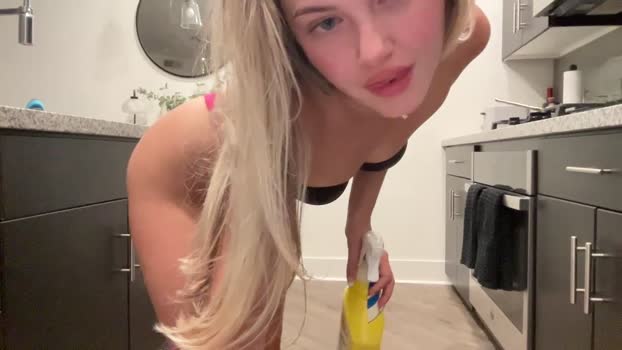 luvaimee 08-11-2025 nasty Female