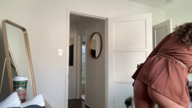 bloomyogi 08-11-2025 sexybody Female