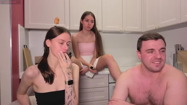ihavepaws33 09-11-2025 ass Couple