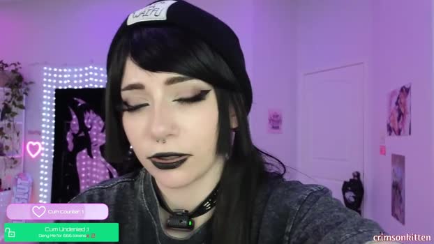 crimsonkitten 10-11-2025 suckcock Female