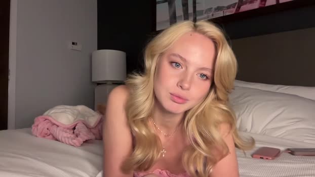 vixenvictoriaa 13-11-2025 fuckass Couple