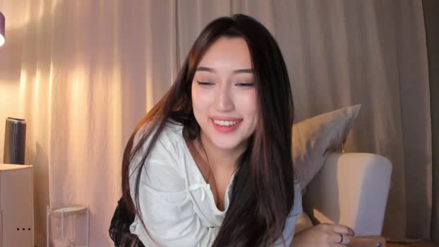 minnie_jin 13-11-2025 boobs Female
