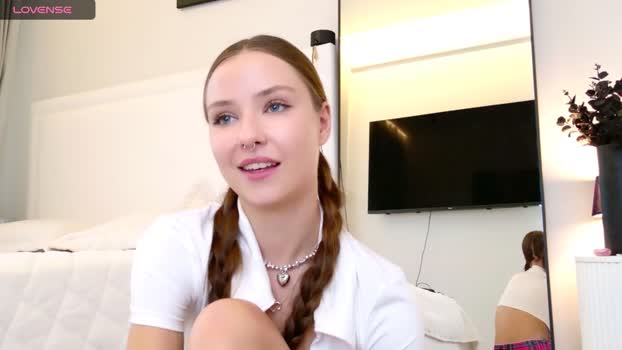 tinyangelxx 15-11-2025 skinny Female