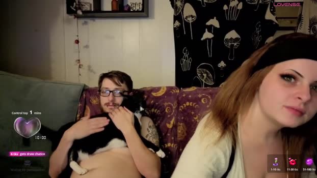 amburlicious 16-11-2025 wank Couple