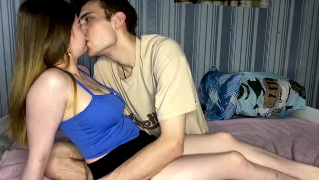 emiliacouple 16-11-2025 gag Couple