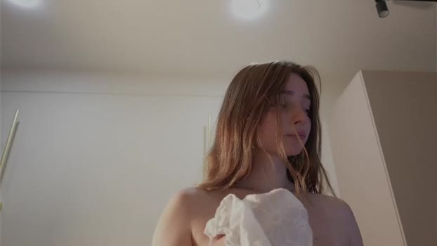 floret_joy 15-11-2025 bj-dildo Female