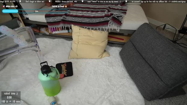 vivid_whit 21-11-2025 natural Female